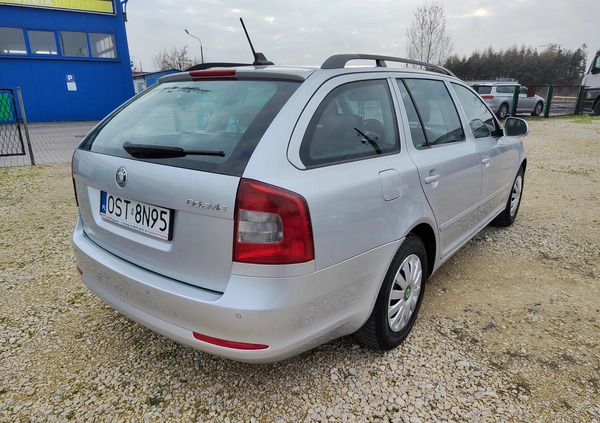 Skoda Octavia cena 19900 przebieg: 297000, rok produkcji 2012 z Pieszyce małe 277